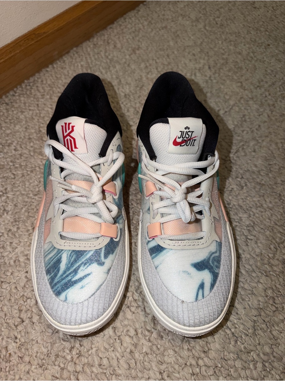 Nike Kyrie 8 GO ‘Chinese New Year’ - Picture 4 of 6
